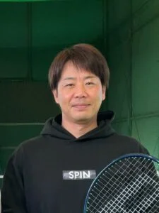 松田コーチ(テニスコーチ歴20年)